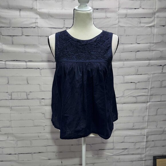 UNIQLO Navy Blue Sleeveless Embroidered Blouse | Size Small Boho - Picture 2 of 9